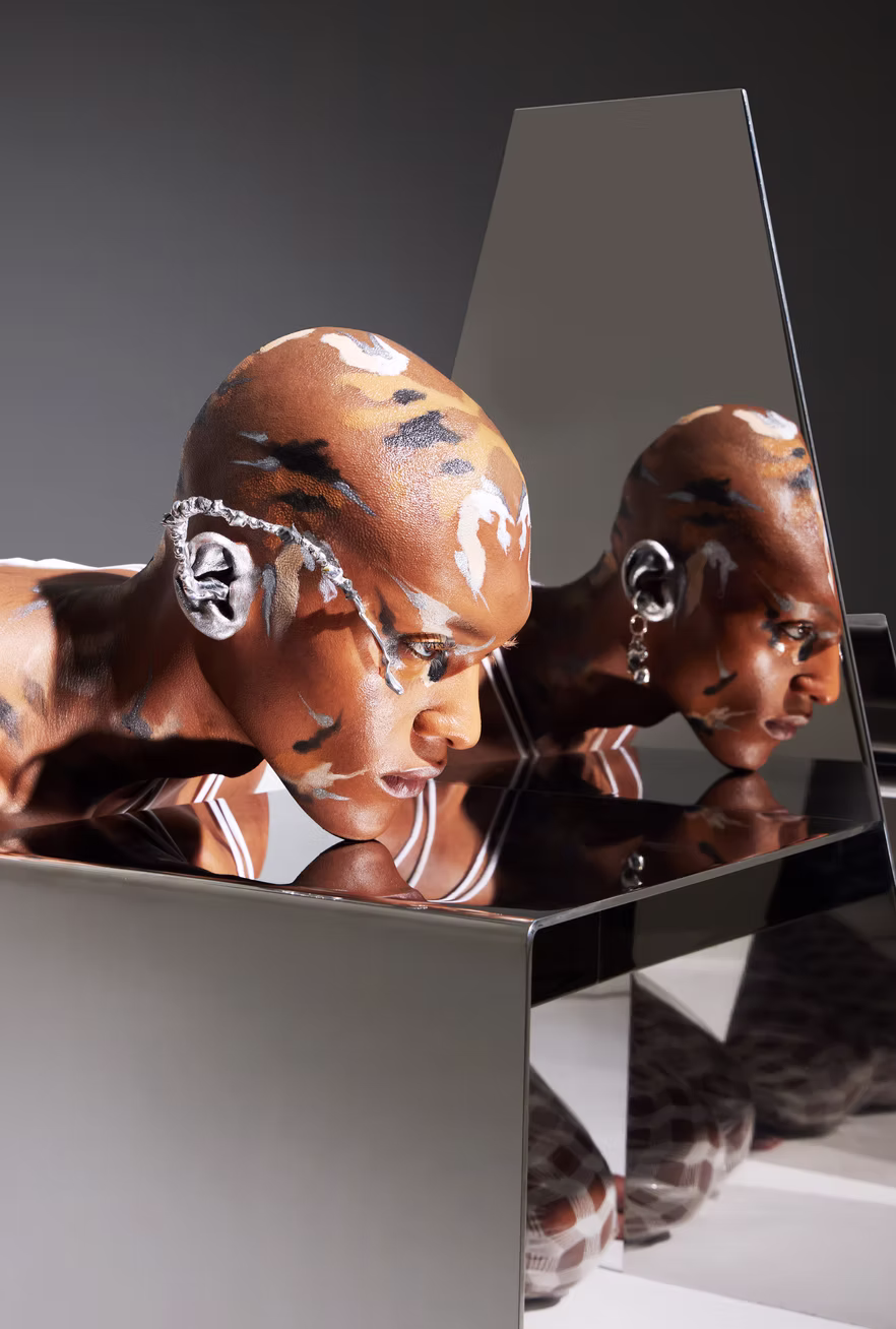 Copper beauty make-up