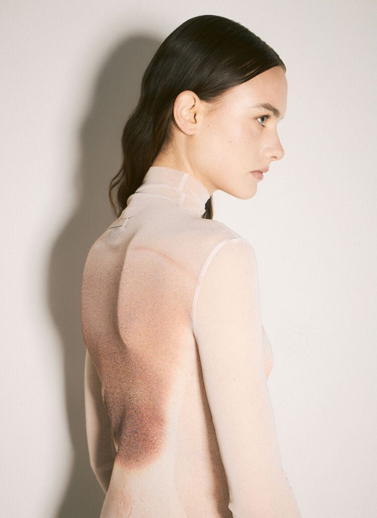 LN-CC, E-commerce, image 1 of 9