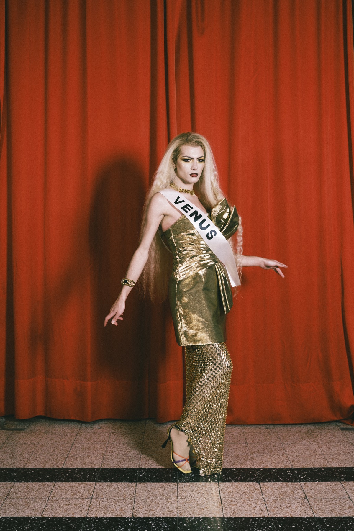 Merde Magazine, “Scream Queens”, image 1 of 6